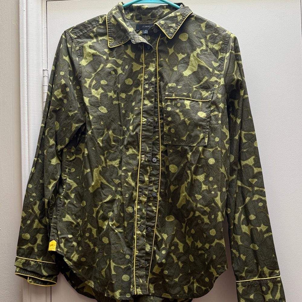 Women’s J Crew green floral button down